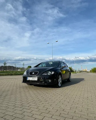 podkarpackie Seat Leon cena 38000 przebieg: 266000, rok produkcji 2010 z Kostrzyn